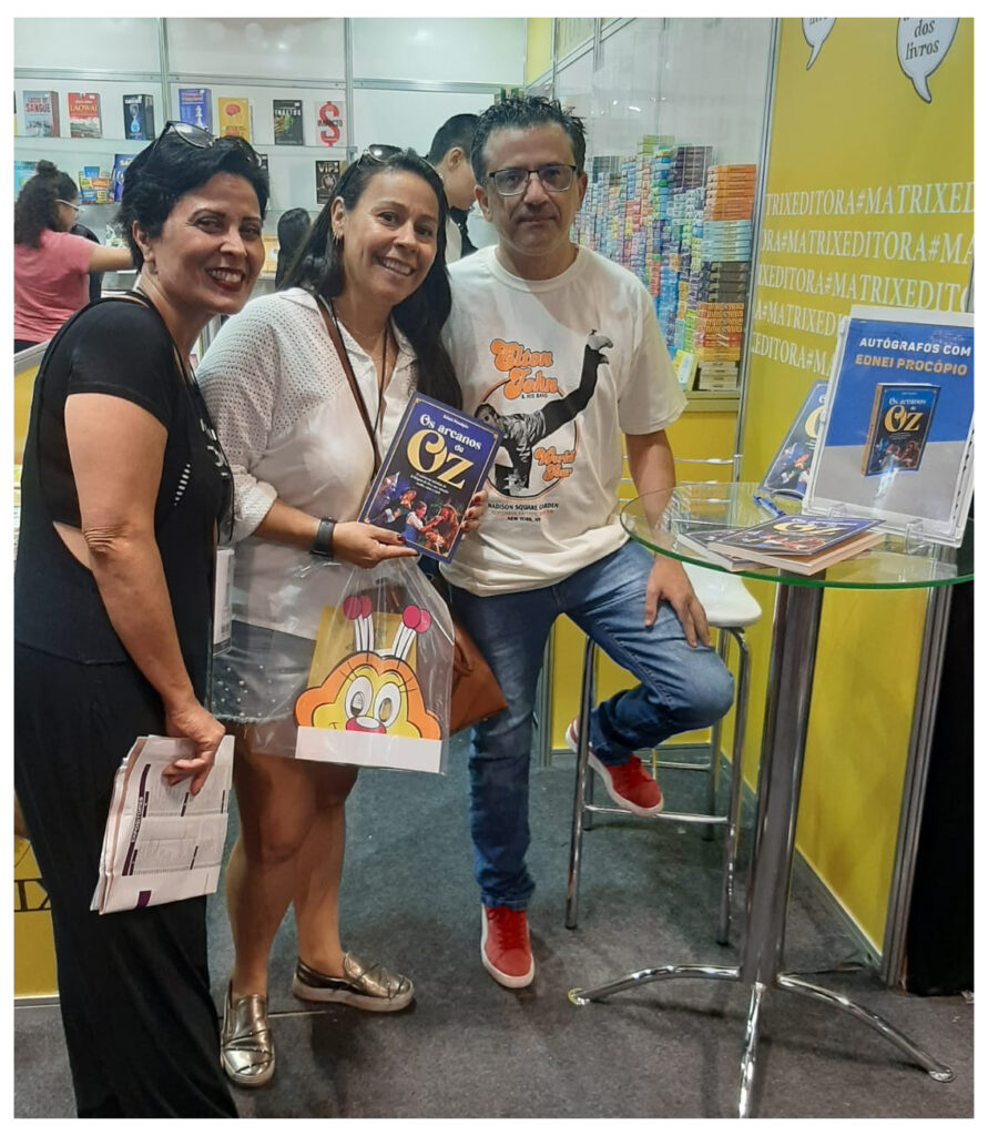 Lançamento do Livro Os Arcanos de Oz na Bienal do Livro 2024