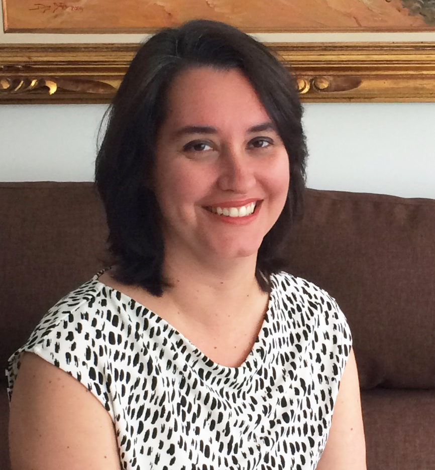 A Médium e Escritora Adriana-Machado